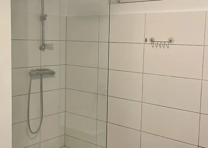 Appartement Sch1 Schleswiger Str.19,30165 Hannover,ug,2 X Sz Hanovre